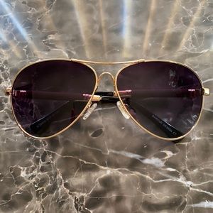 Aviator sunglasses, polarized